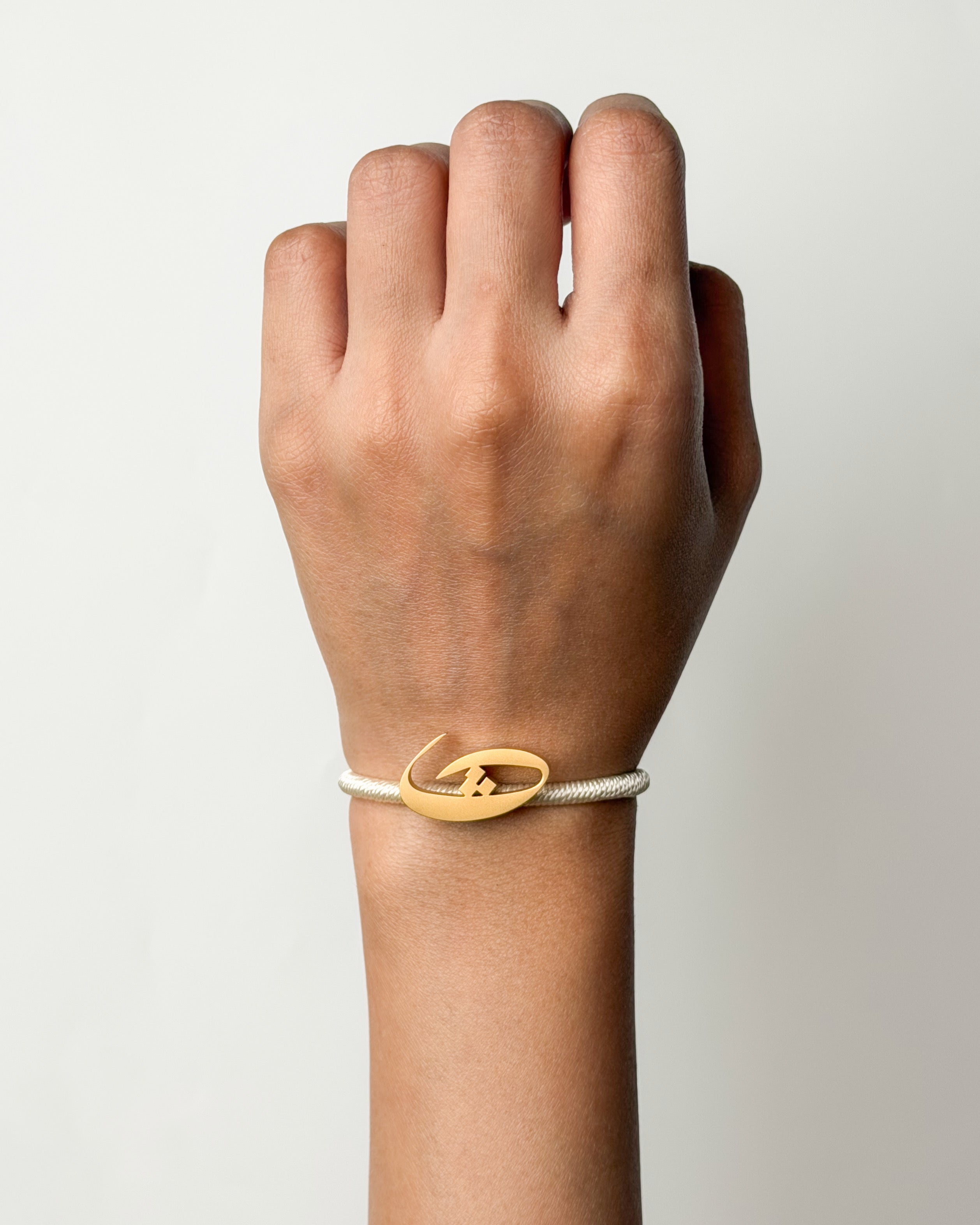 String Letter Bracelet ث