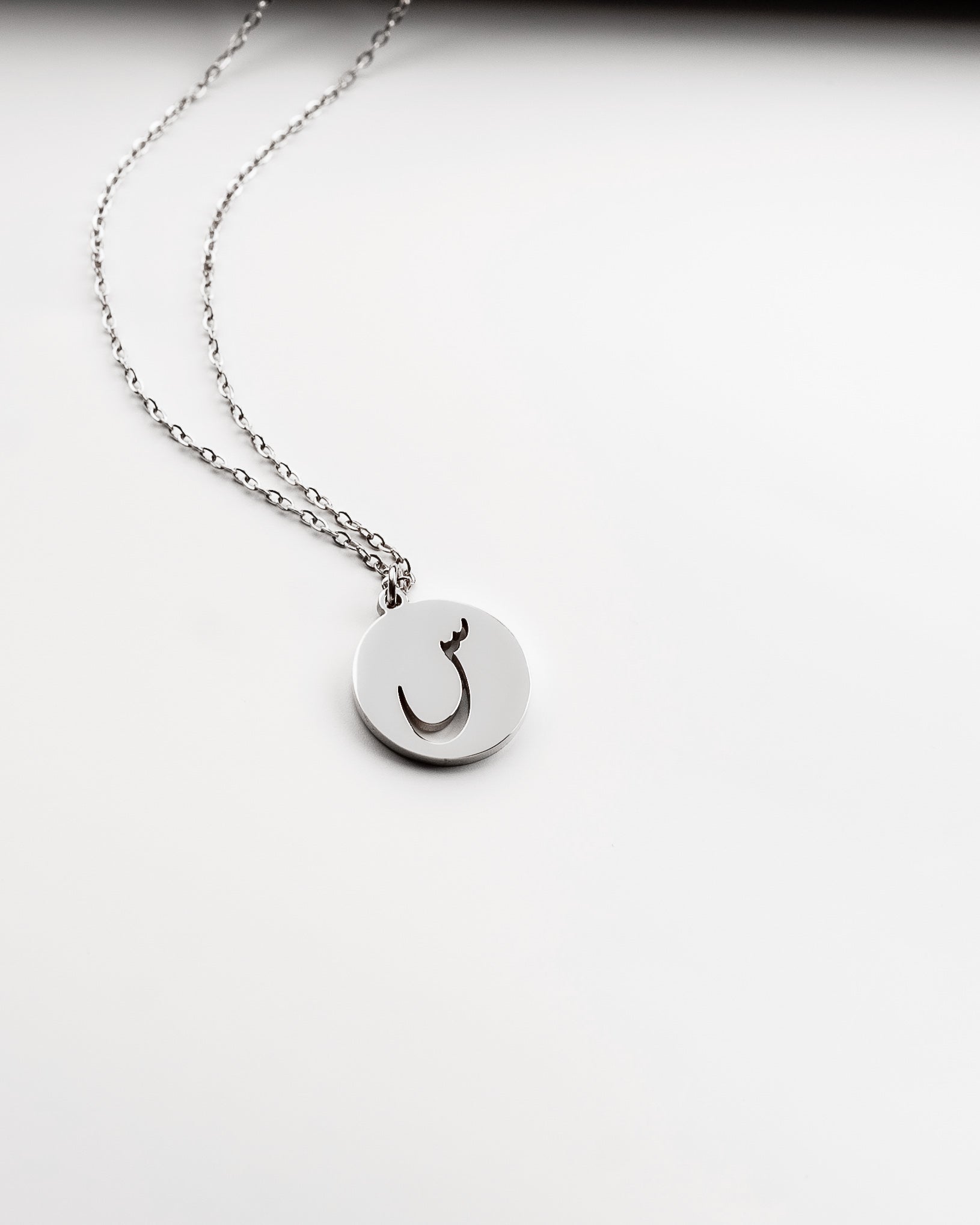 Initial Necklace (Silver) س