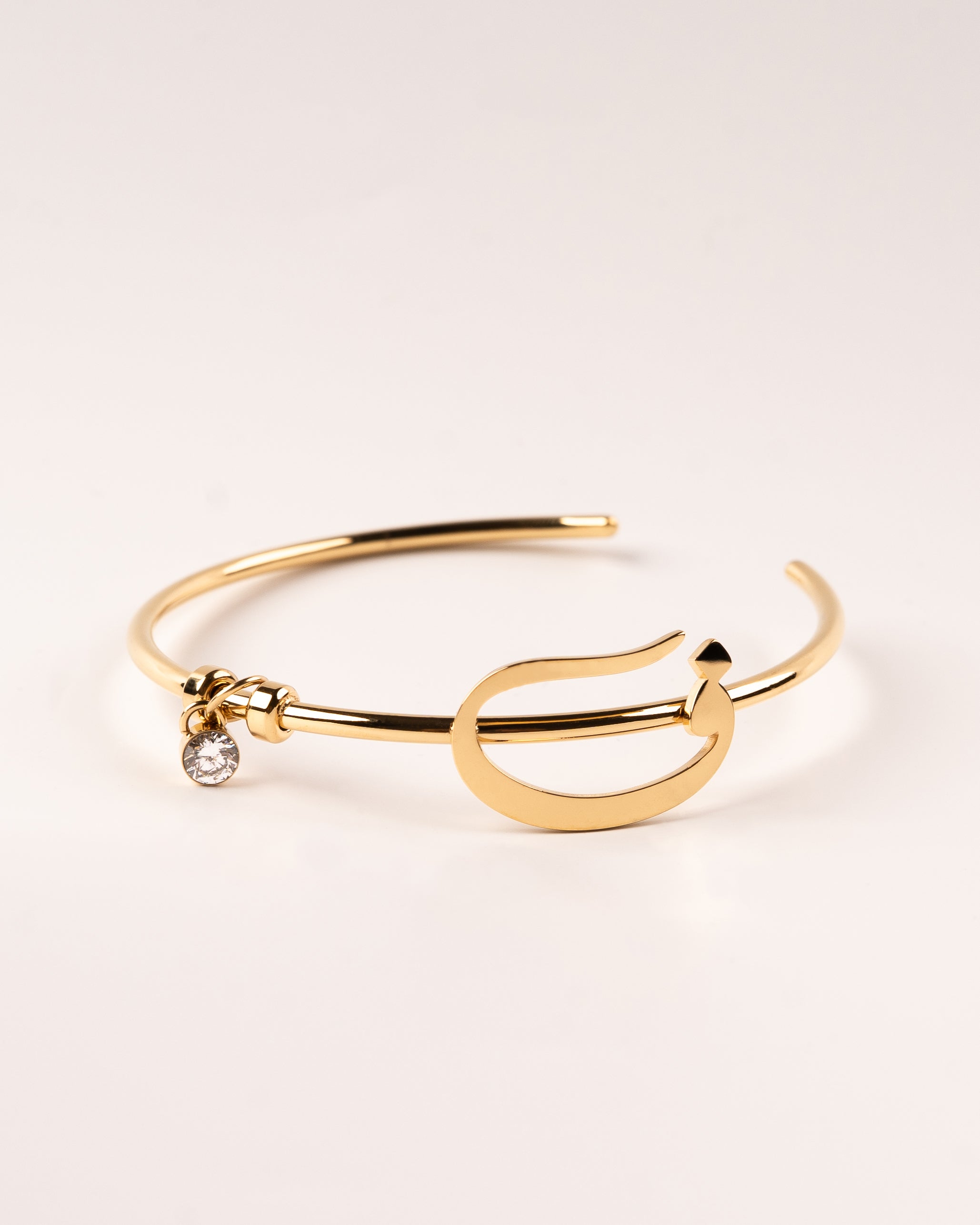Arabic Initial Cuff ف