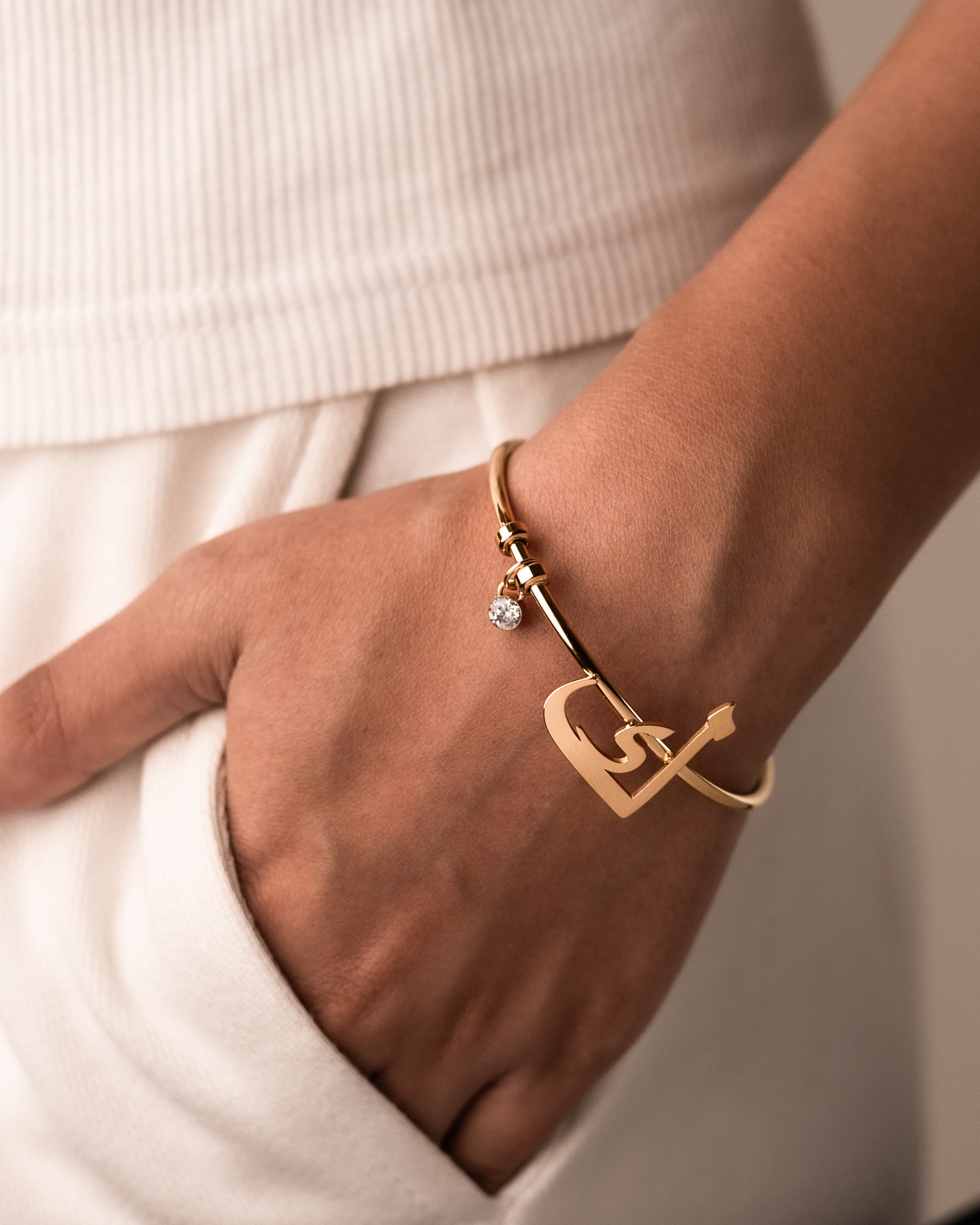 Arabic Initial Cuff ك
