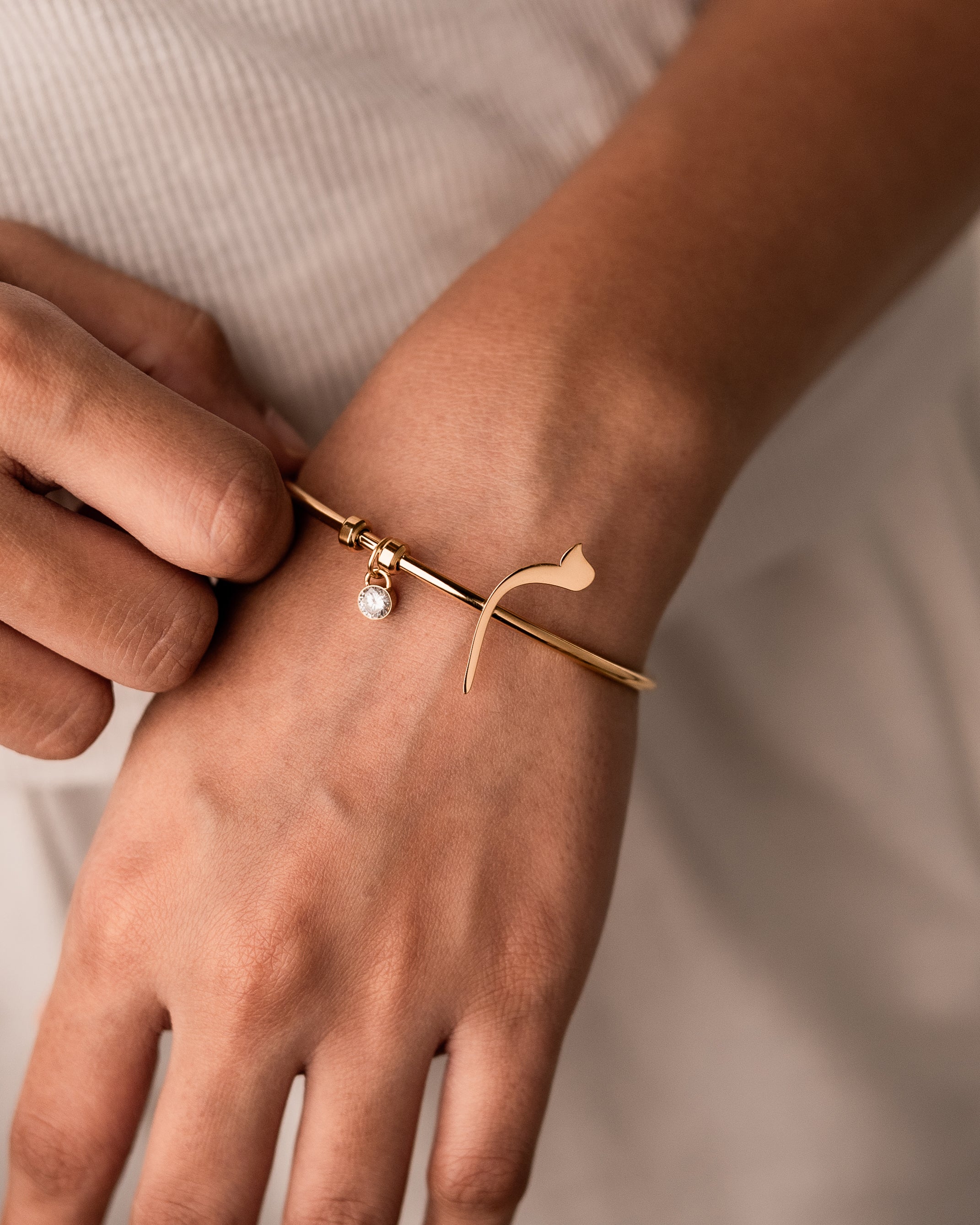 Arabic Initial Cuff م