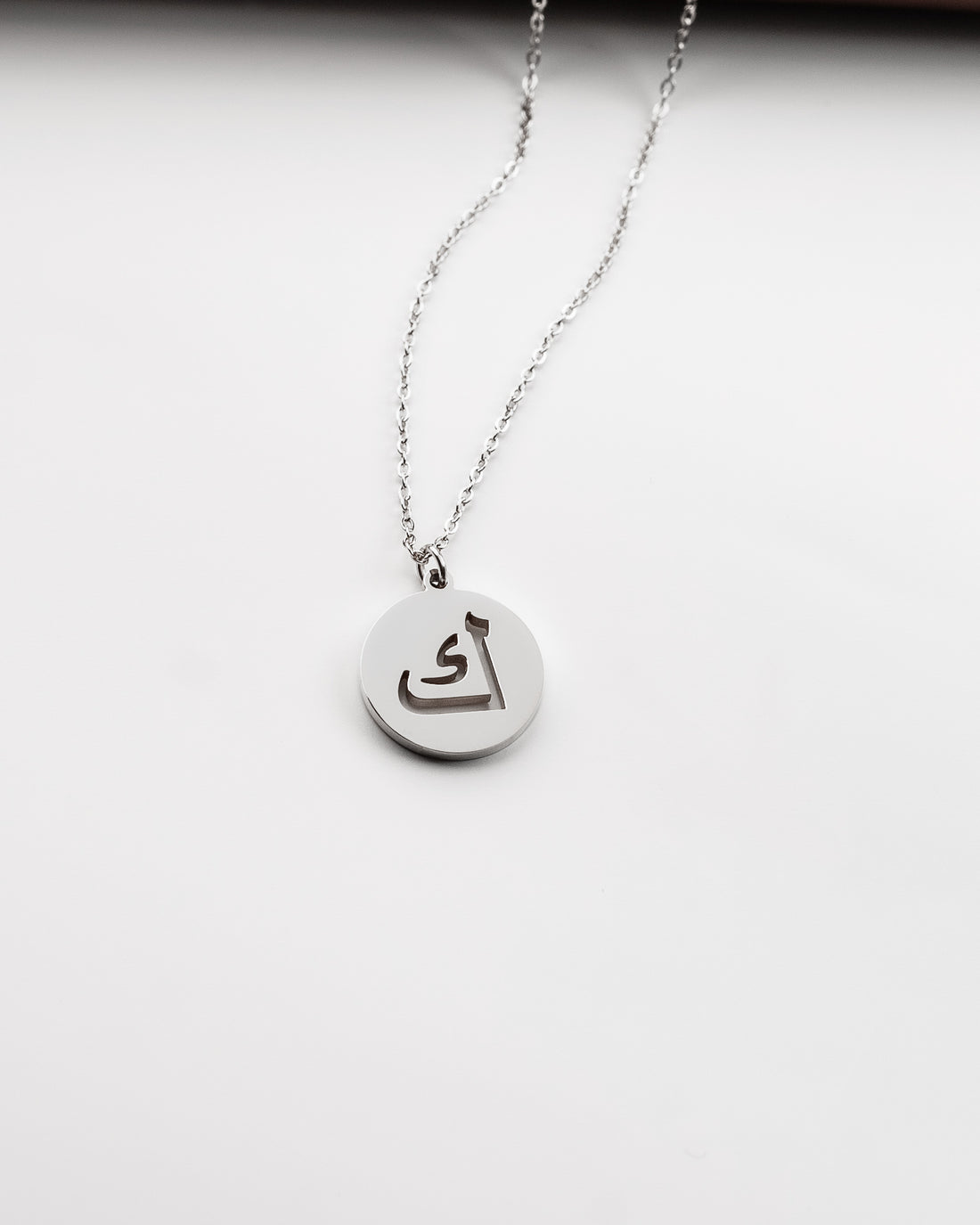 Initial Necklace (Silver) ك