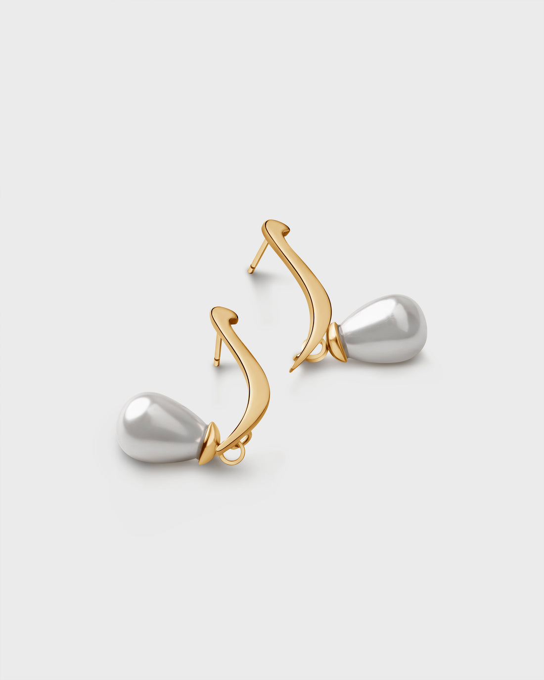 Calligraphed Letter Earrings ر