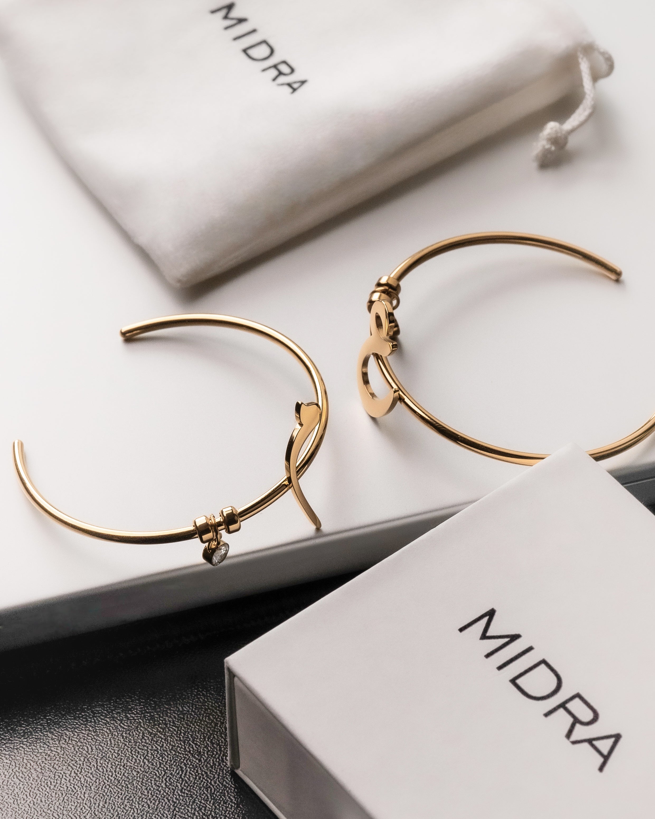 Calligraphed Initial Bracelet د